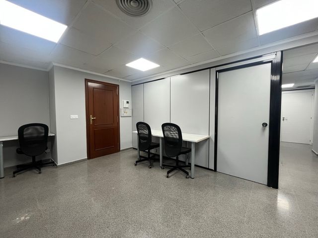 Premises-Office to rent