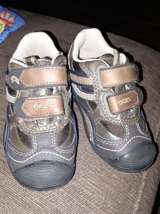 Viento Inmigración Velo Zapatos Geox bebe de segunda mano por 25 € en Arroyomolinos en ... Viento Inmigración Velo Zapatos Geox bebe de segunda mano por 25 € en Arroyomolinos en ...