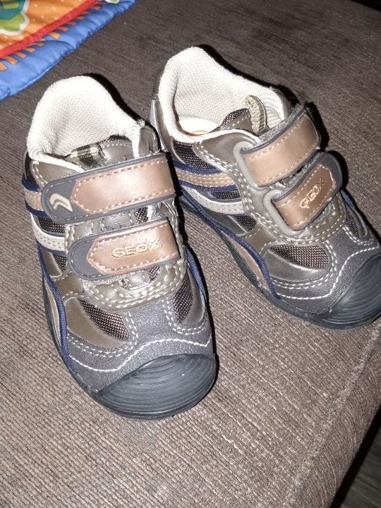 Viento Inmigración Velo Zapatos Geox bebe de segunda mano por 25 € en Arroyomolinos en ... Viento Inmigración Velo Zapatos Geox bebe de segunda mano por 25 € en Arroyomolinos en ...
