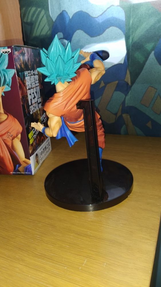 goku super sayan blue figura banpresto,dragon ball