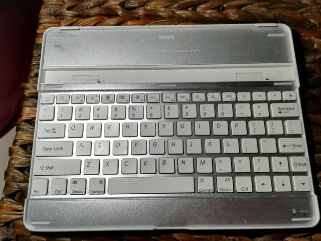 teclado IPAD 2
