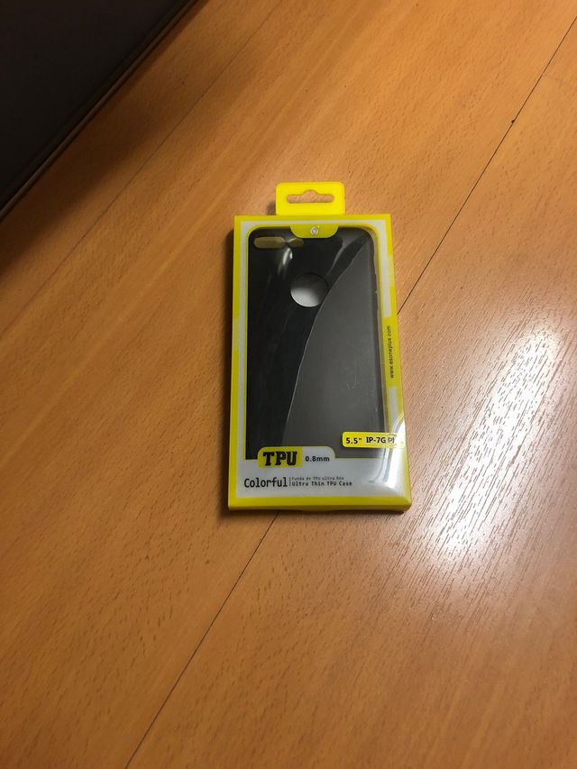 Funda iPhone 7 y 8 plus nueva