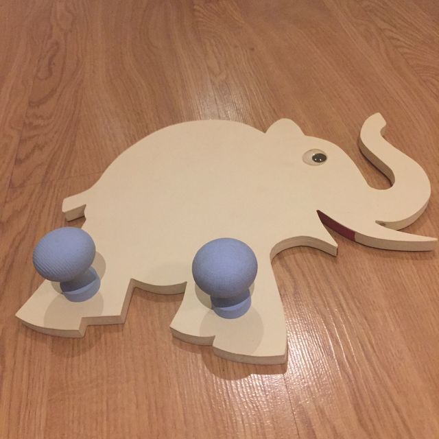 Penjador infantil elefant