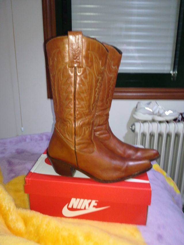 botas camperas de piel