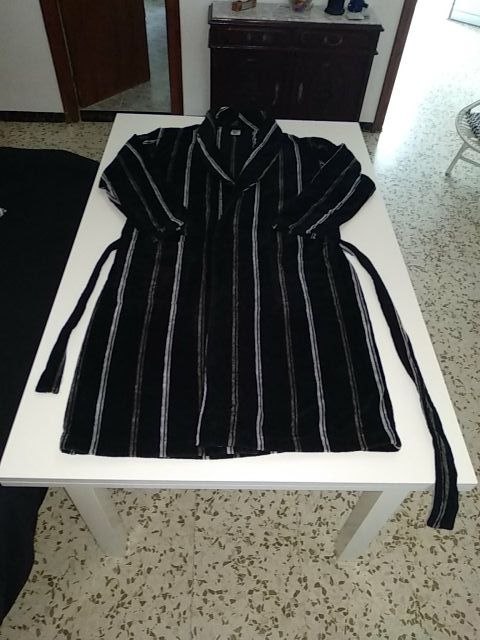 ventas calientes mejor sitio web calidad confiable Albornoz HM de segunda mano por 20 € en Osuna en WALLAPOP ventas calientes mejor sitio web calidad confiable Albornoz HM de segunda mano por 20 € en Osuna en WALLAPOP
