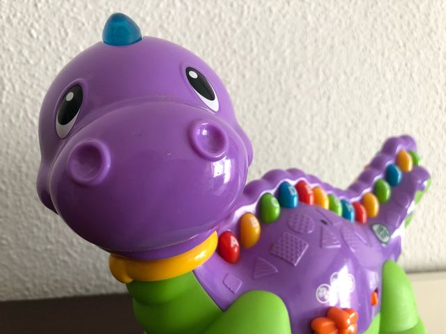 Dinosaurio con teclas y sonido Leap Frog