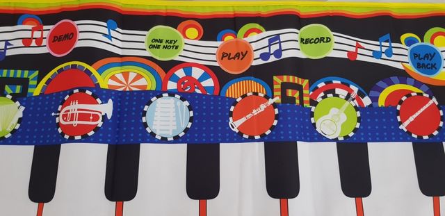 Alfombra musical nueva.