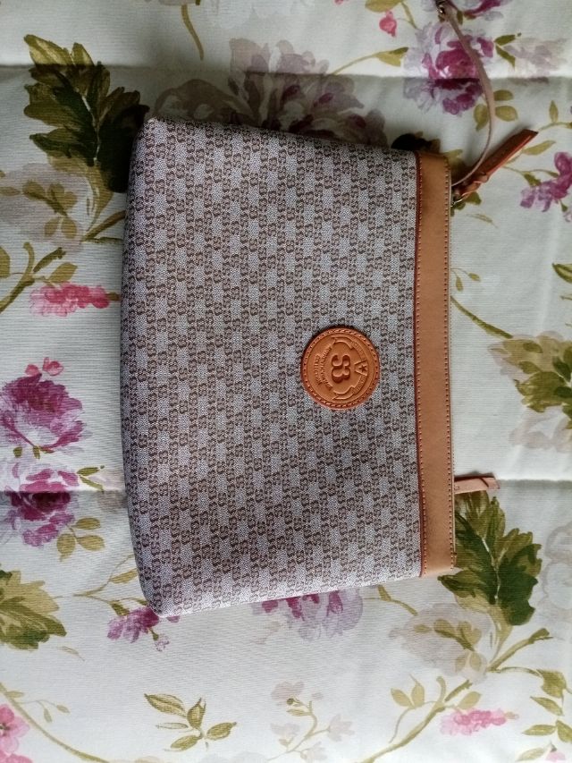 bolso de mano original Salvador Bachiller