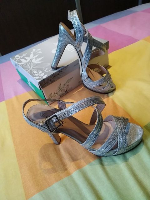 preciosa sandalia fiesta