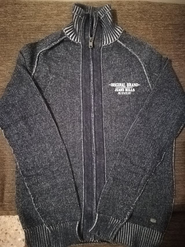 Chaqueta sudadera. Buen estado. M 