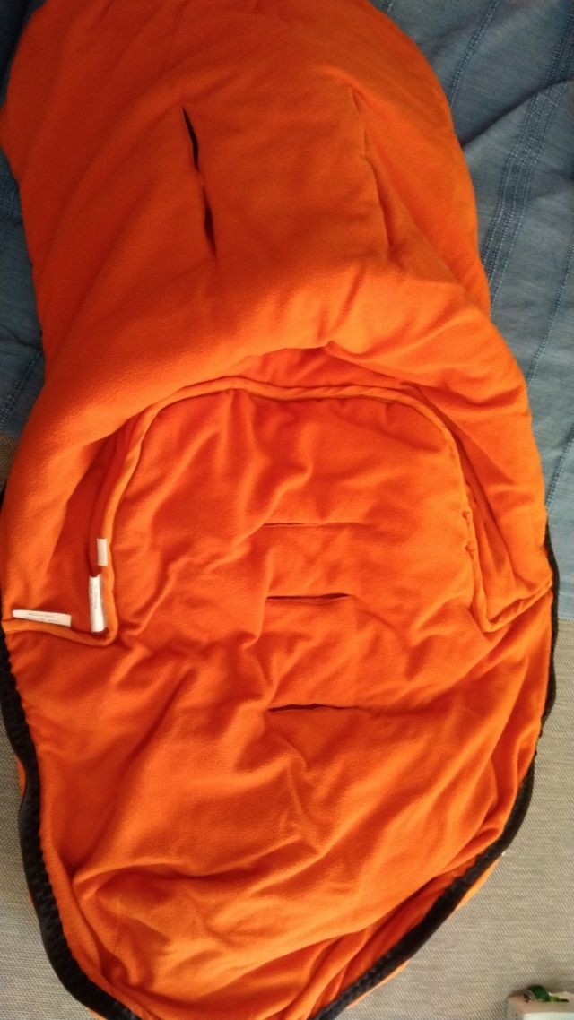 Carrito bebe bugaboo color naranja