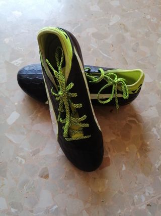 botines de futbol puma