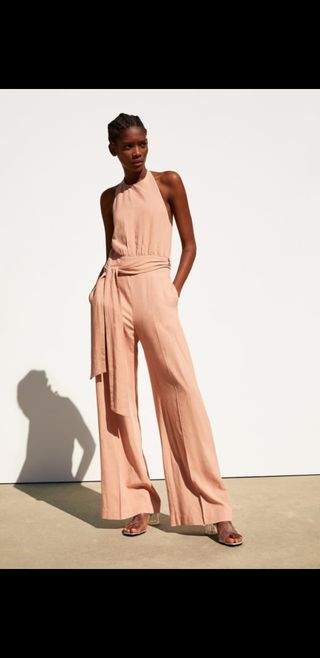 Mono de Zara rosa de segunda mano en Madrid en WALLAPOP