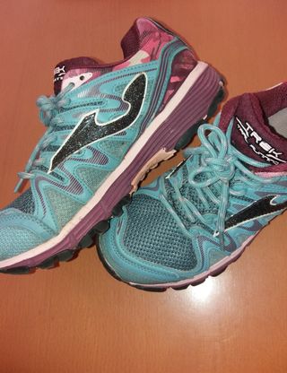 joma trek trail running