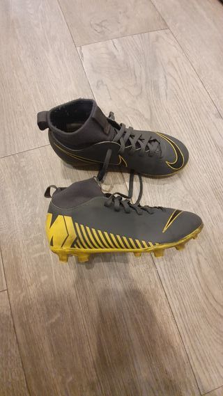 botas nike niño