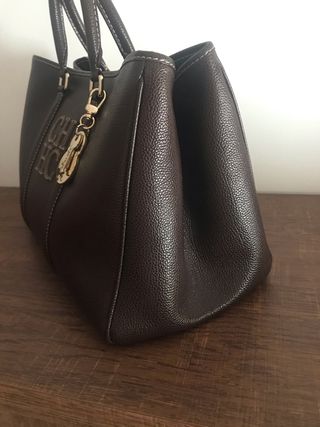 NUEVO BOLSO MATTEO CAROLINA HERRERA de segunda mano por 600 EUR en  Barcelona en WALLAPOP