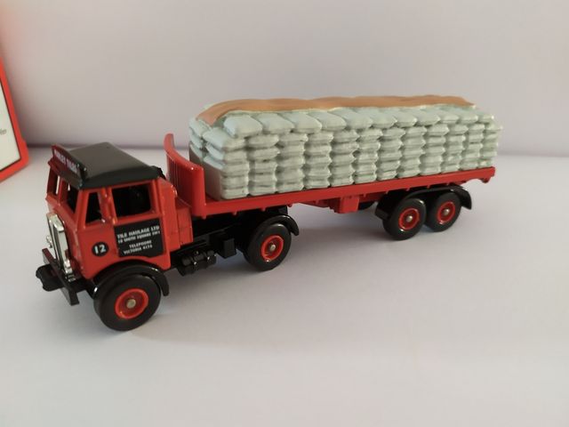 camion lledo coleccion