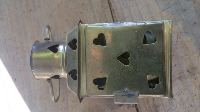 Farolillo pequeño de latón