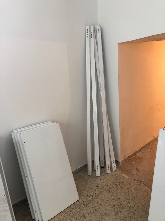 Estanterias de comercio