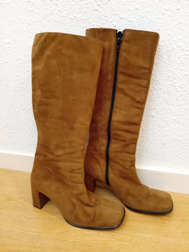 Botas