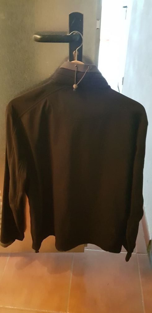 Chamarra deportiva de chico