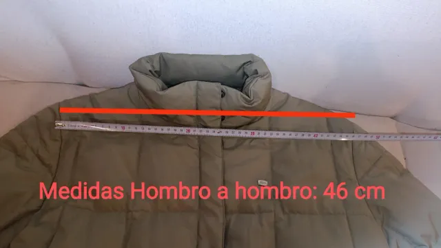 Abrigo Plumon LACOSTE Talla 42. IMPECABLE.