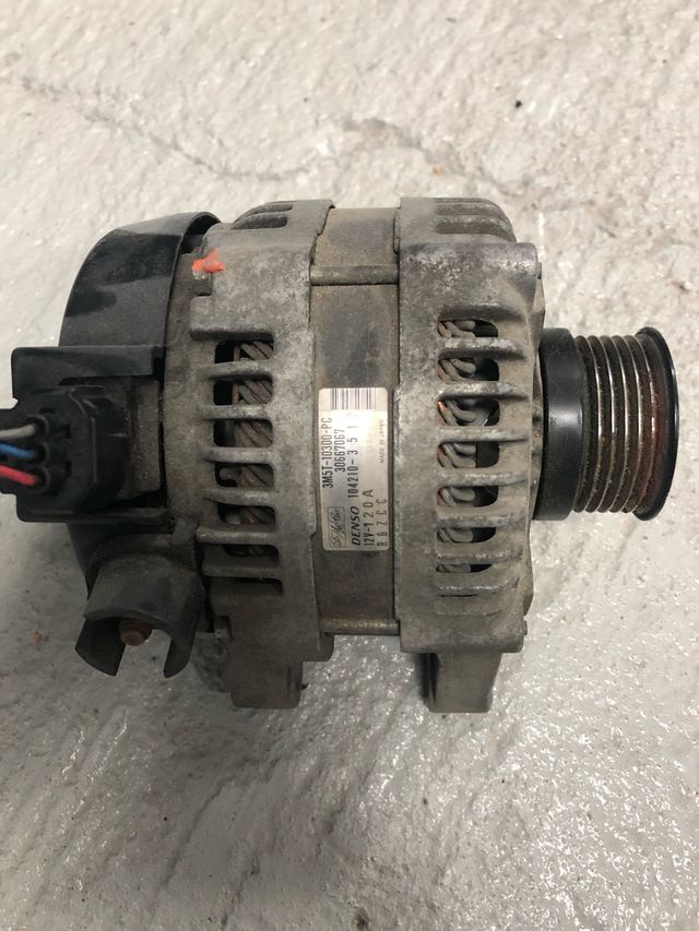 Alternador ford focus 1.6 tdci 2006