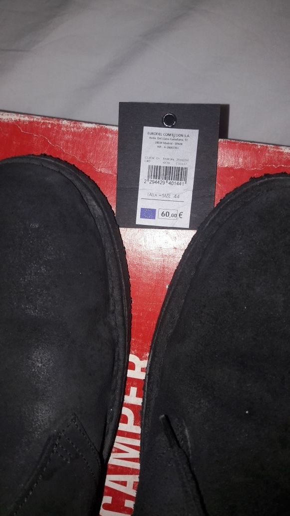 Botas "Desert Boots número" 44 (estilo Clarks)