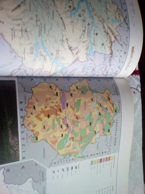 Atlas escolar de Geografía