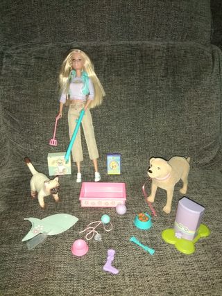 barbie cuidadora de perros