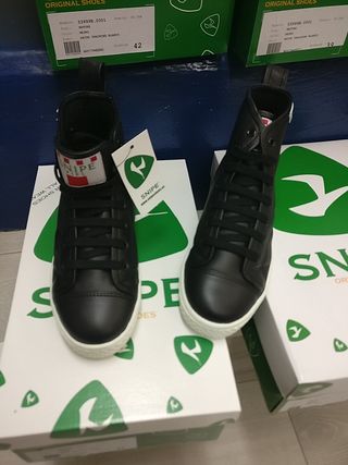 Snipe bota piel negra de segunda mano por 89,99 EUR en Sant Andreu de la  Barca en WALLAPOP