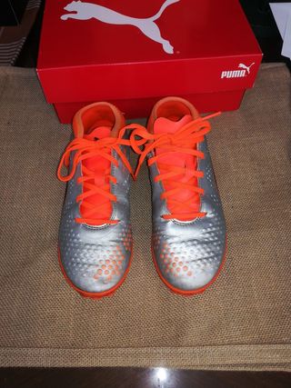 botas futbol niño multitaco