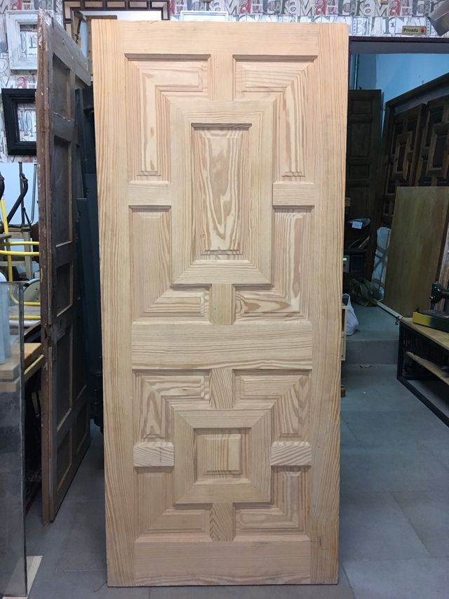 Porte antiche in legno di pino massello