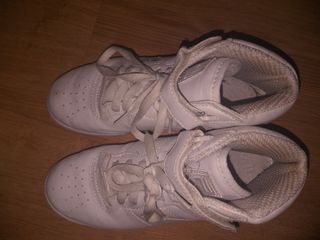 fila altos blancos
