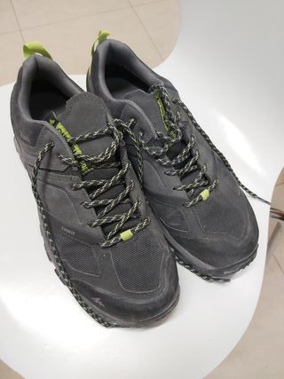 zapatillas montaña decathlon