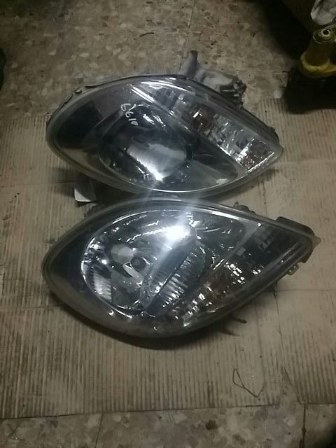 Faros Renault kangoo