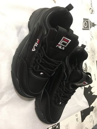 playeros fila negros