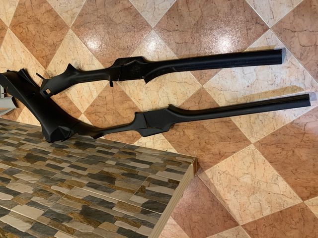 Se venden plásticos Seat leon 1p