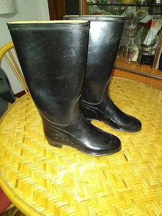 botas de agua superga