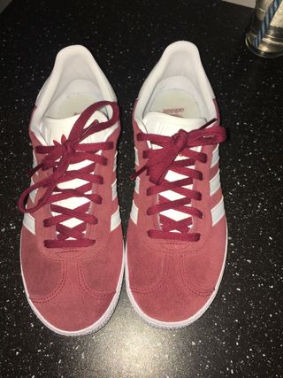 {keywor d} adidas gazelle niño granate