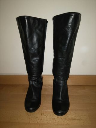 Bota mujer Tolino Ancho-4 de segunda mano por 50 EUR en Igualada en WALLAPOP