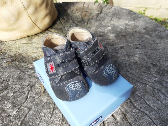 OCASION! BOTAS CHICCO N19. NUEVAS