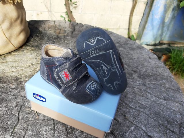 OCASION! BOTAS CHICCO N19. NUEVAS