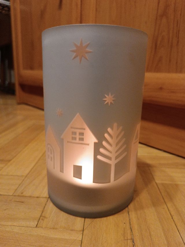 Portavelas metálico