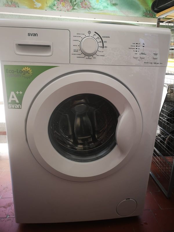 lavadora SVAN SVL610