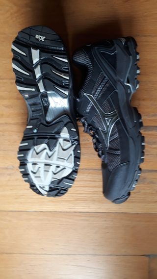 zapatillas trekking mizuno