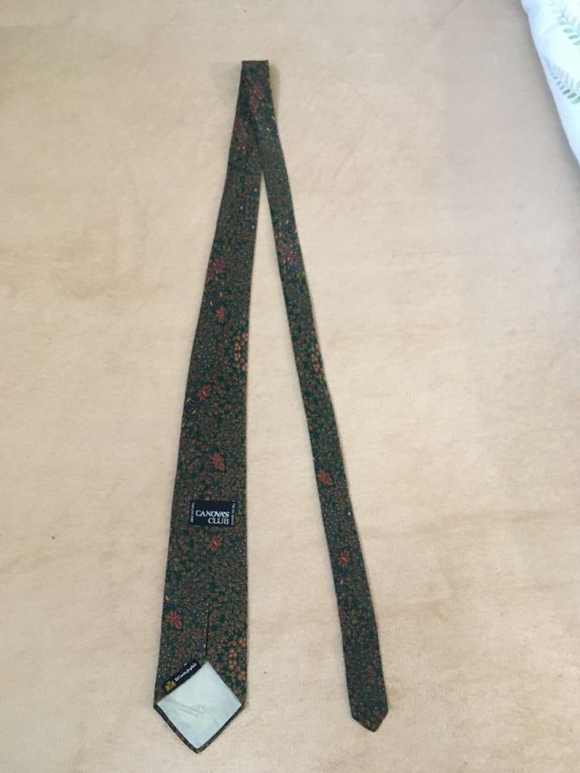 Corbata Canova's Club