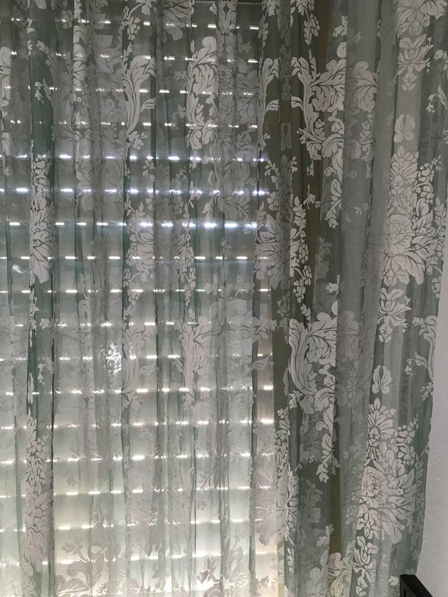 Cortinas  muy bonitas y Como nuevas,poco uso.