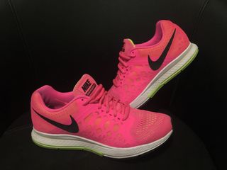nike pegasus 42.5