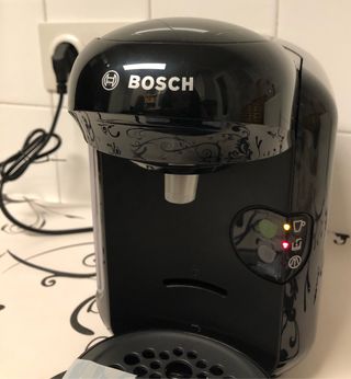 Cafetera BOSH de segunda mano por 15 € en Madrid en WALLAPOP Cafetera BOSH de segunda mano por 15 € en Madrid en WALLAPOP